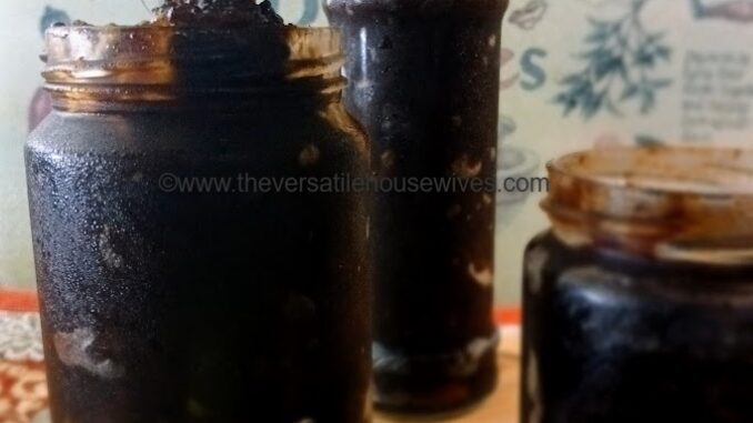 Apple Date Chutney